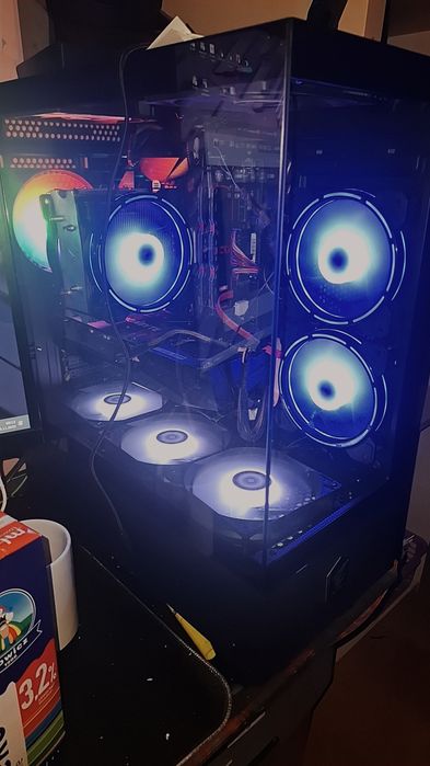 Gigabyte Aurorus 550 Elite AX V2