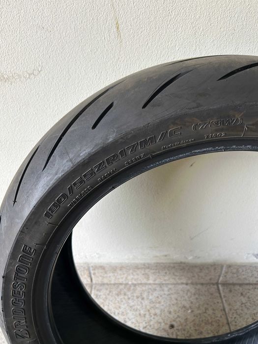 Pneus moto estrada Michelin e Bridgestone