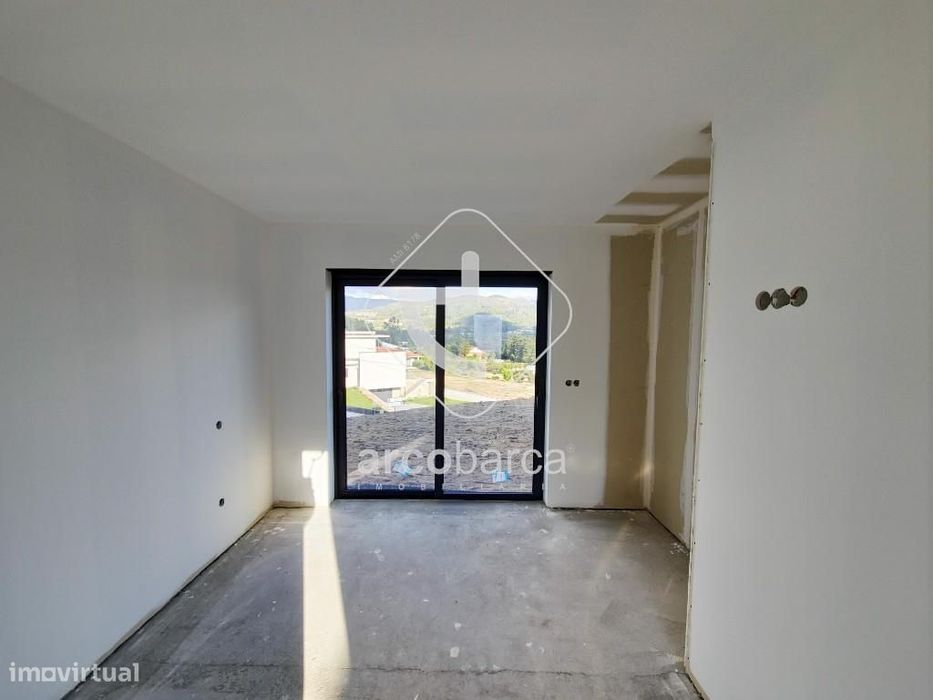 Venda de Moradia T3 Nova em Prozelo, Arcos de Valdevez