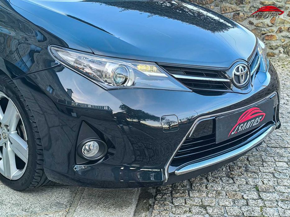 Toyota Auris 1.4 D-4D Life Plus, GPS, Câmara Traseira