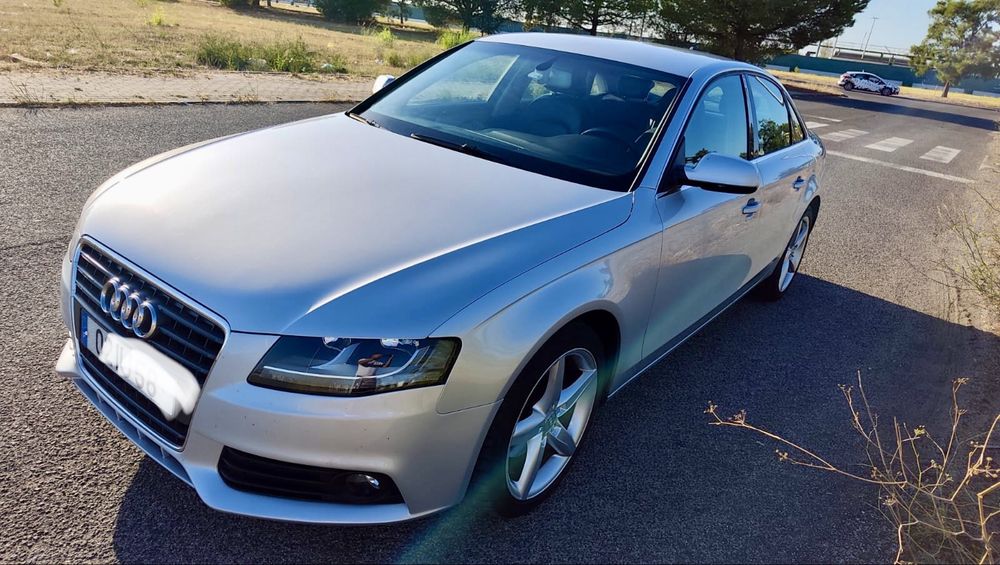 Audi A4 2.0 TDI 143 CV de 2010 — photo 4