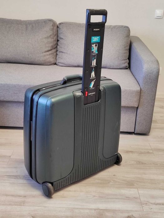Вінтажна валіза Samsonite Silhouette 5, жорстка, на колесах Б/У
