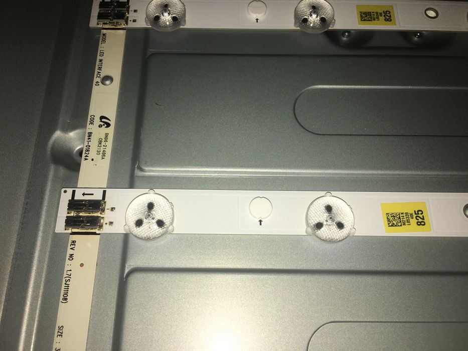 UE40EH5040  Подсветка 2012SVS40 D1GE-400SCA-R3 D1GE-400SCB-R3