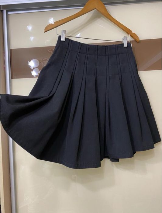 Гарна спідниця в стилі Dior S оригінал