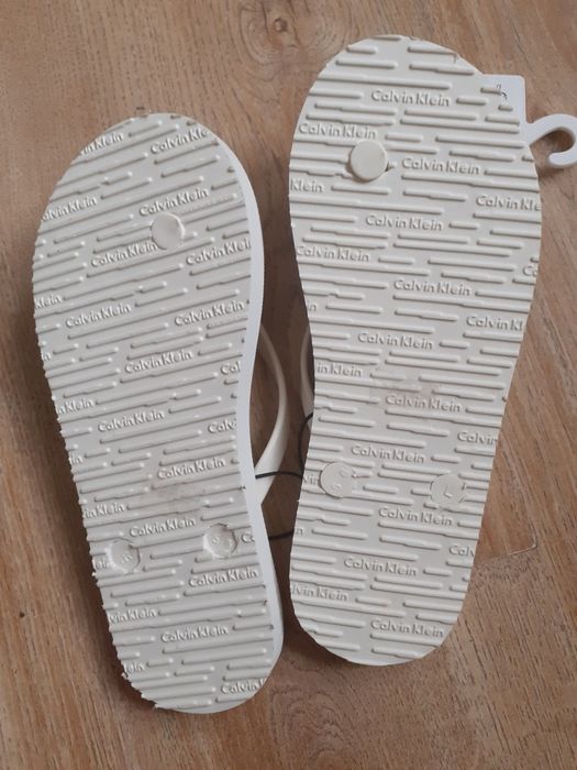 'Calvin Klein', japonki damskie z USA, rozm. 37