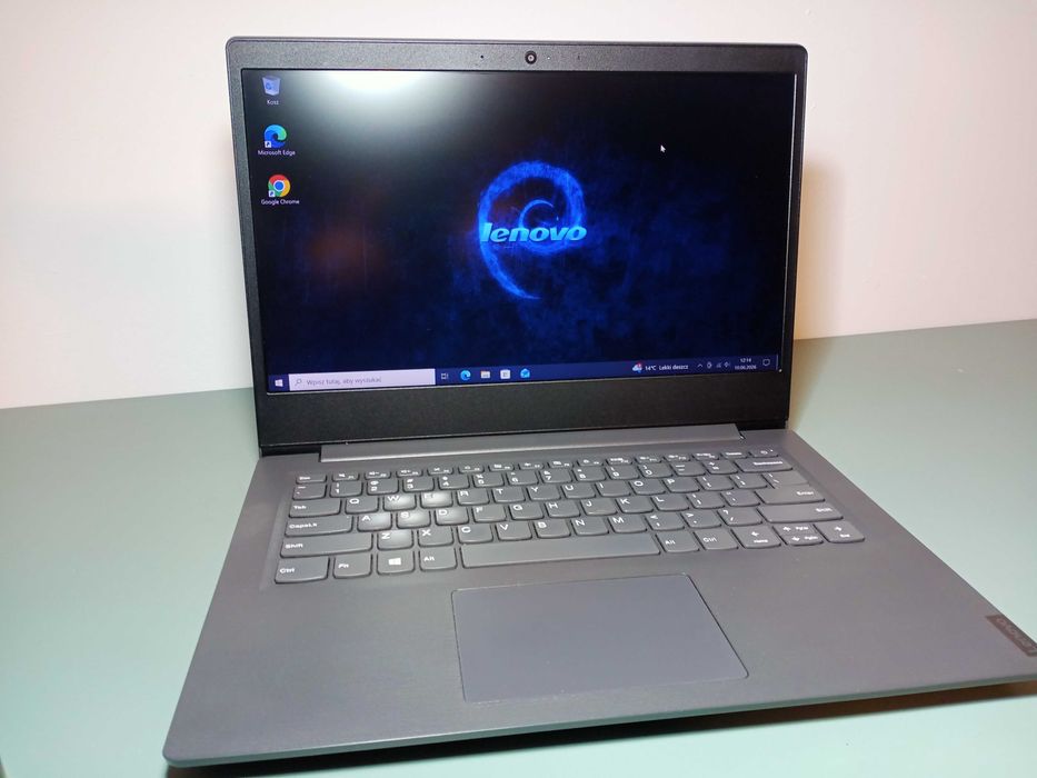 Laptop Lenovo V14-IIL model: 82C4 Intel Core i5-1035G1 10 generacji. 8gb ddr4 ładny stan gotowy do pracy dysk ssd 120gb