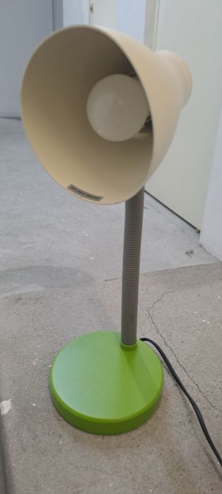 Candeeiro de secretária ou mesa