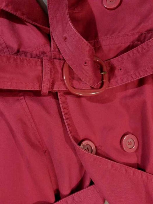 Czerwony płaszcz z paskiem Olivier