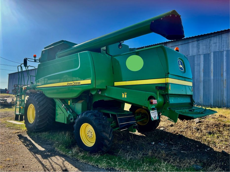 Комбайн John Deere t660
