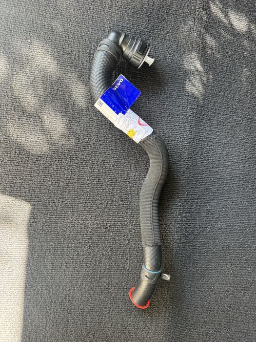 31329046  Mangueira de pressão da direção assistida para bomba auxiliar Volvo XC60 XC70