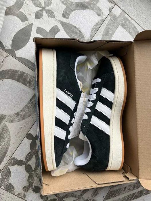 Przepiękne sneakersy Adidas Campus Czarny rozmiar 38