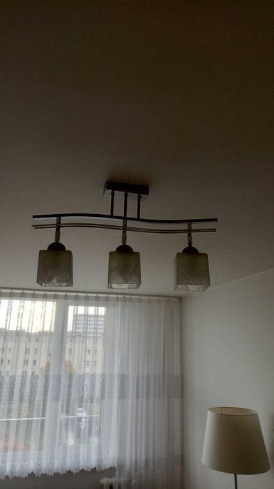 Żyrandol trzy klosze popielaty szklany