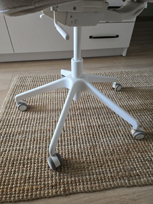 Krzeslo ikea obrotowe JÄRVFJÄLLET