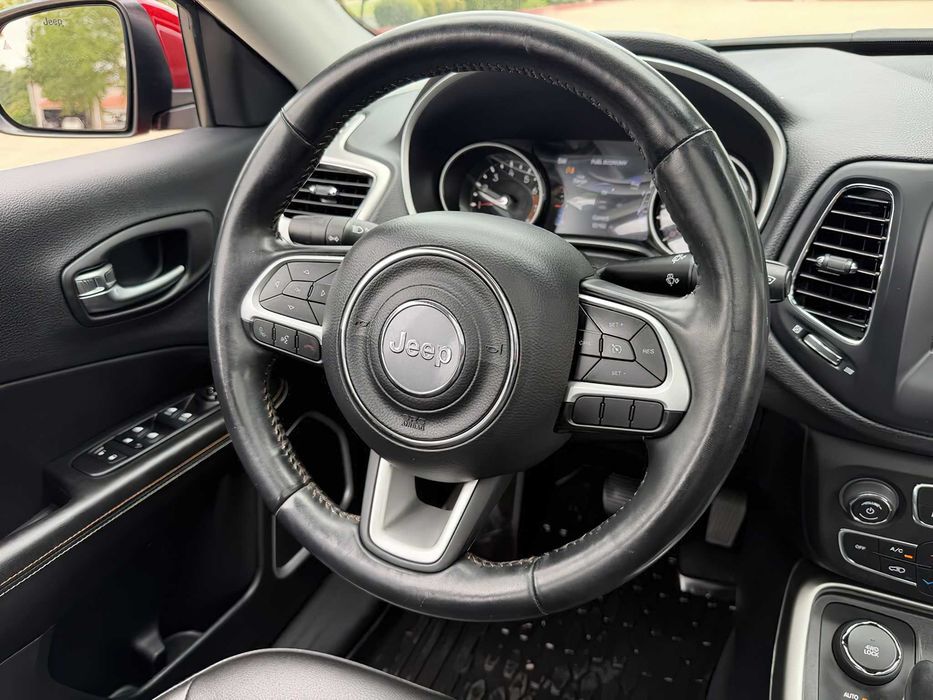 Jeep Compass      2023