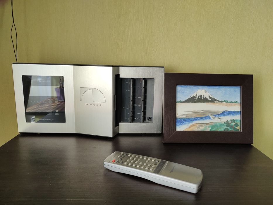 Музикальний центр Nakamichi SoundSpace 8.