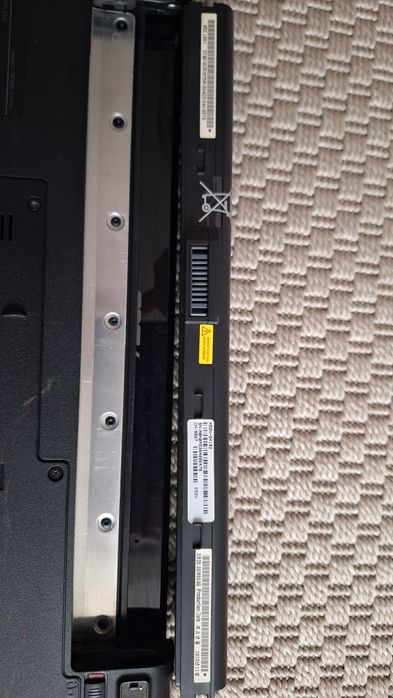 Laptop, notebook, komputer ASUS  X52N, uszkodzony