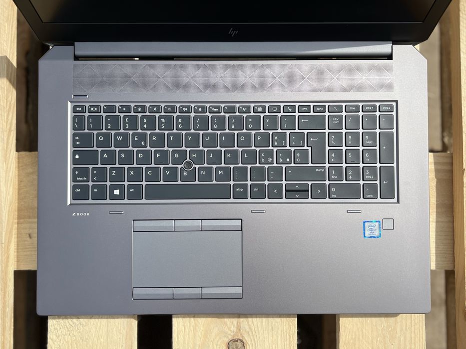 RTX 3000 6GB/Ноутбук HP ZBook 17 G6/i7-9850H/32GB+SSD 1TB/17.2"FHD IPS