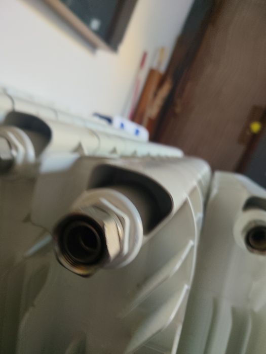 Conjunto radiadores e válvulas termostática
