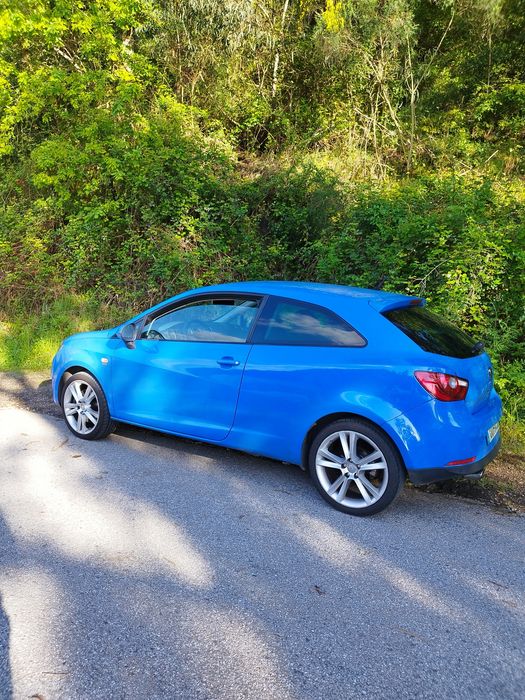 Seat Ibiza 6J 1.9 TDI — photo 4