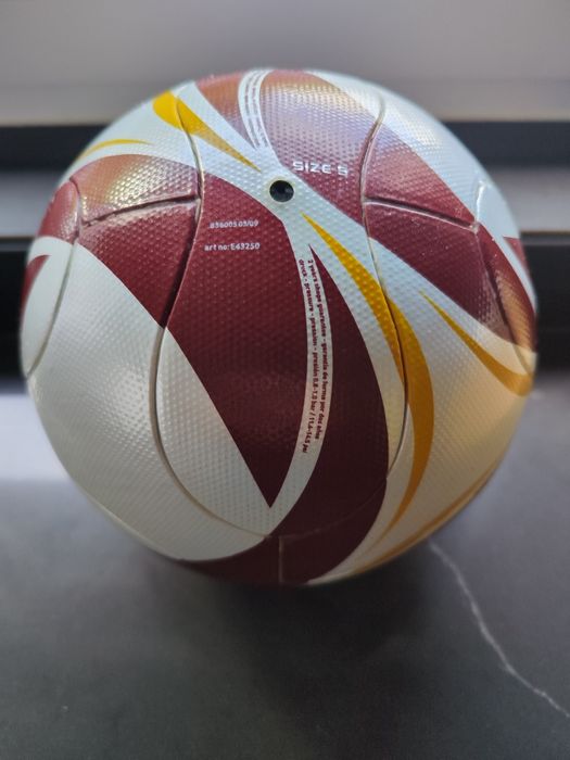 Bola Oficial Europa League