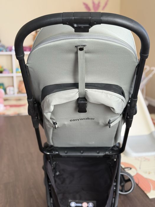 Прогулянкова коляска Easywalker Rockey M  (Fresh Green)