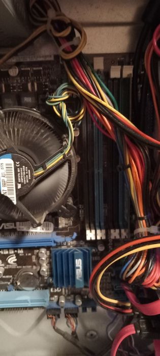 Системні блоки.2500,за,1шт