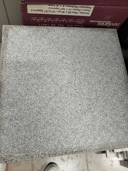 Vendo Material Cerâmico