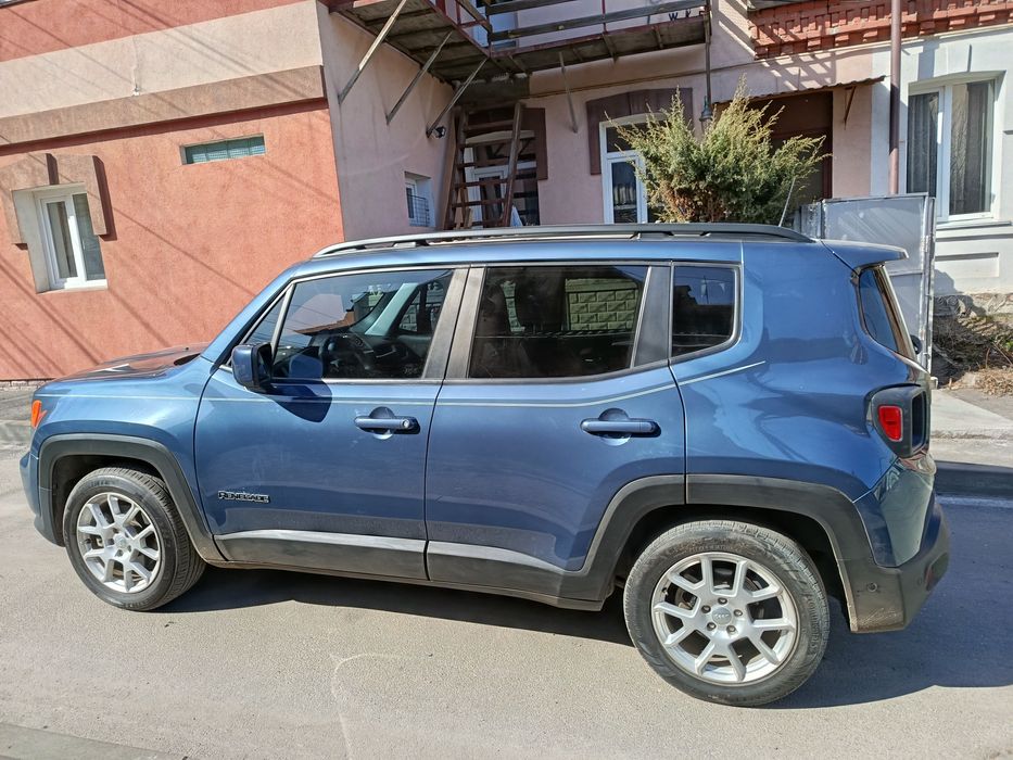 Джип Ренегат2021 ,тільки пригнаний.