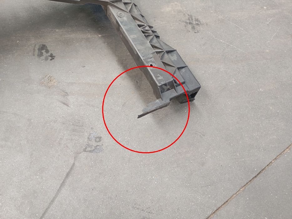 Frente em fibra ou chapa SEAT Leon (5F1)