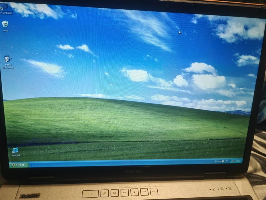 Laptop Toshiba P 100-276