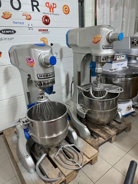 Миксер планетарный Кремовзбивальная машина Hobart 60 литров Міксер