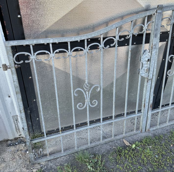 Brama wjazdowa stalowa dwuskrzydłowa 3 metry