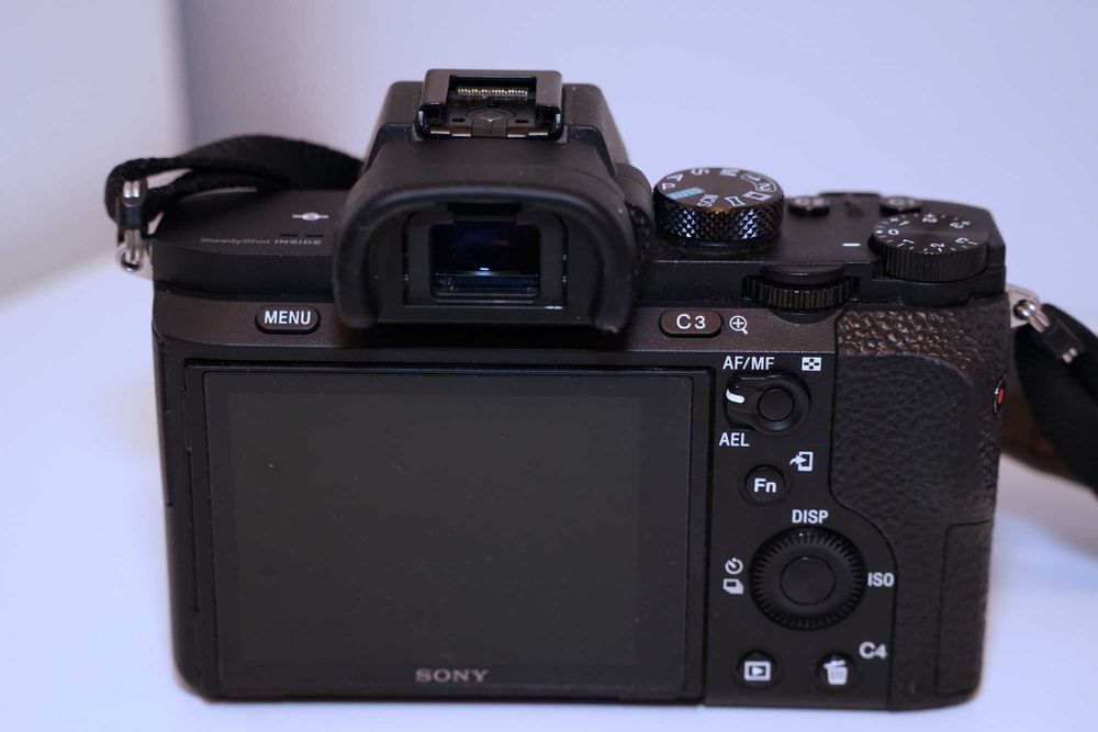 Sony A7 II ILCE 7M2 minimalny przebieg, bardzo dobry stan