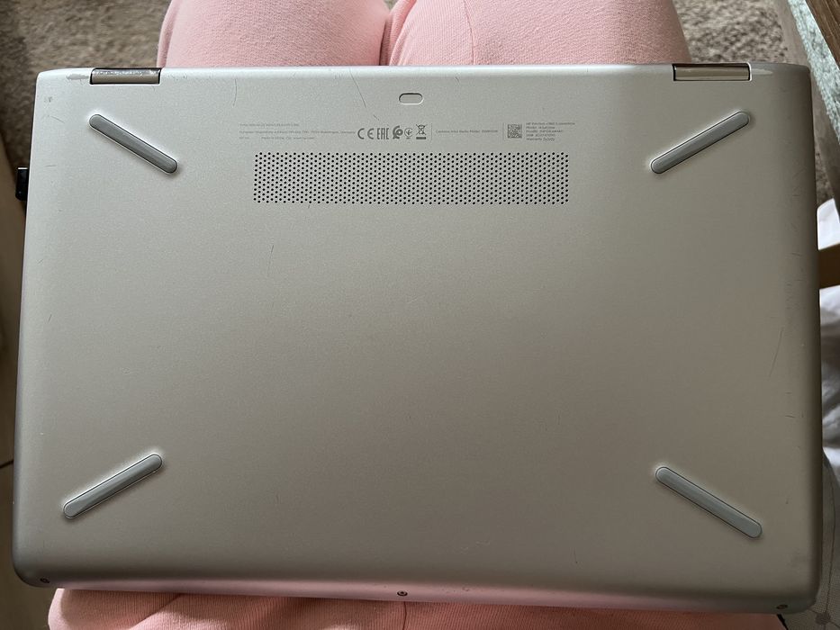 Laptop HP Pavilion x360 Convertible 14-ba022nw ekran tablet