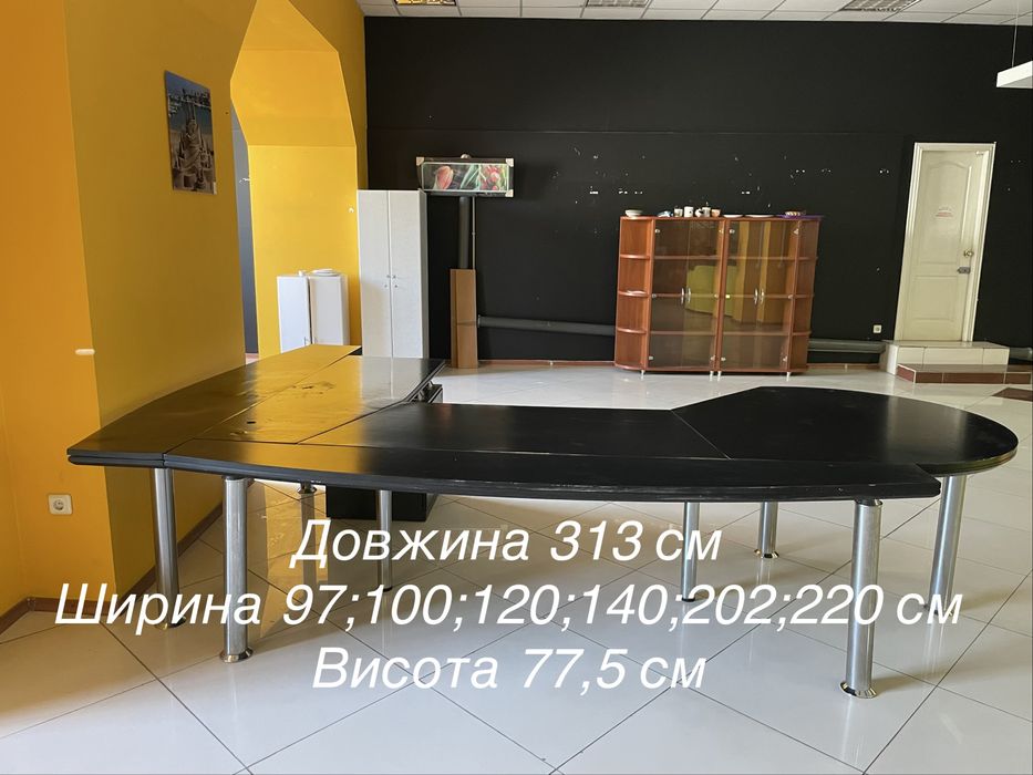 Великий офісний стіл кутовий з тумбою