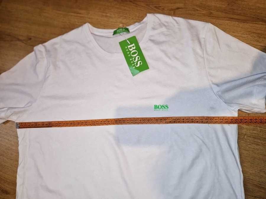 Biały bawełniany t-shirt z zielonym logo Hugo Boss xl/xxl
