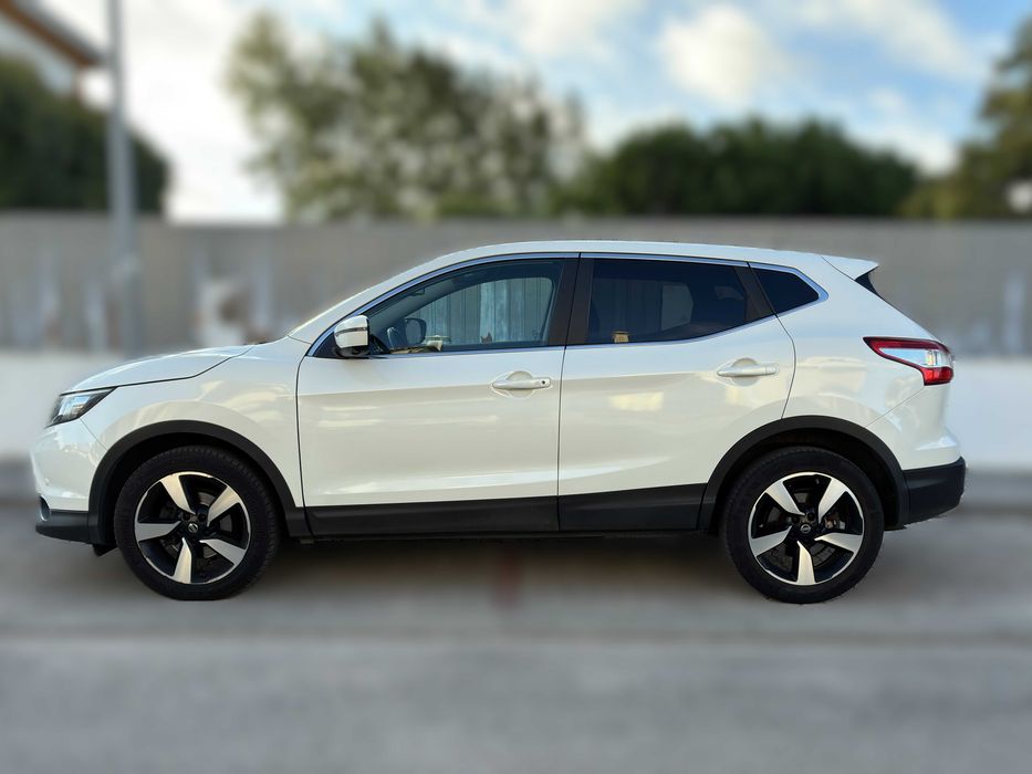 Nissan Qashqai 1.5 dCi N-Connecta 18" Branco Pérola