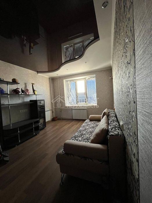 Продаж / Кімната / вул. Благодатна, Харків