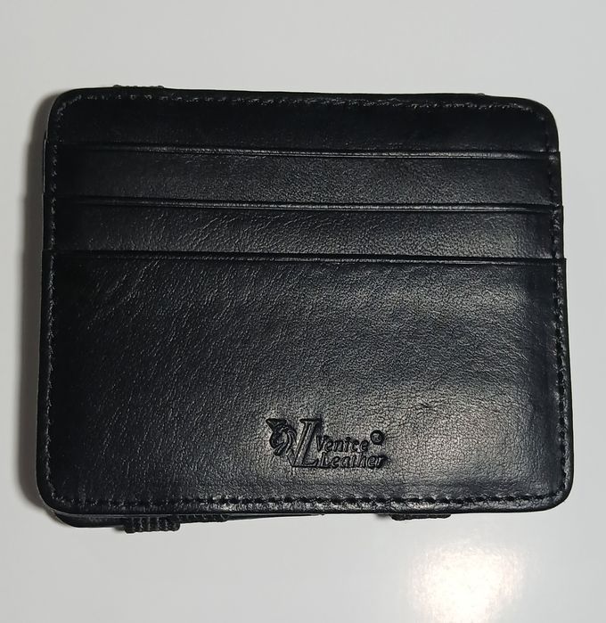 Porta cartões  com  compartimento para notas