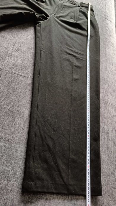 Eleganckie spodnie z szeroką nogawką M/L