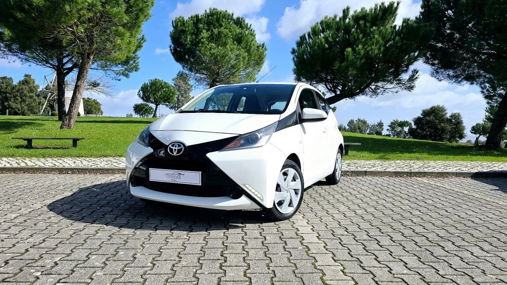 Toyota Aygo 1.0 X-Play+AC+X-Touch