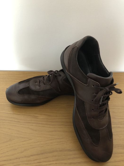 Sapatos/ tenis n 41 Decenio