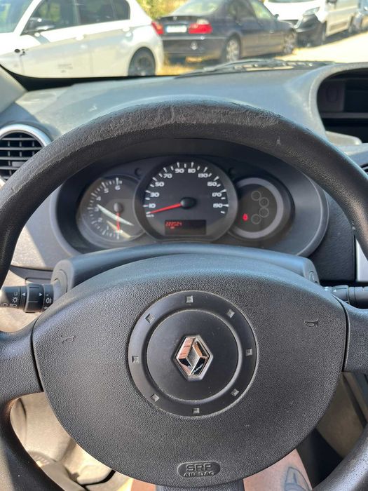Renault Kangoo 1.5 dCi 2013, 223.000 km, com barras de tejadilho e gancho de reboque