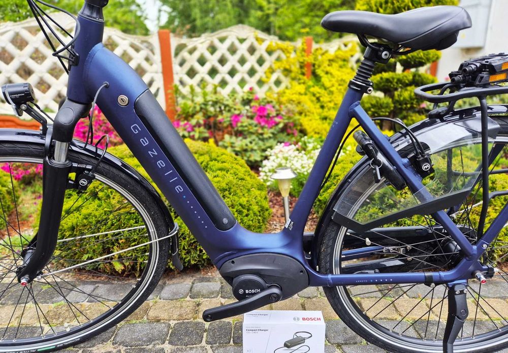 Rower elektryczny GAZELLE Arroyo Elite C7+ M/53cm 253 km, JAK NOWY !!!