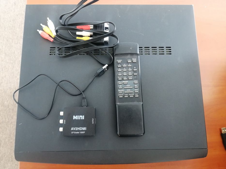 Magnetowid PHILIPS VR451/59 i VR456/58