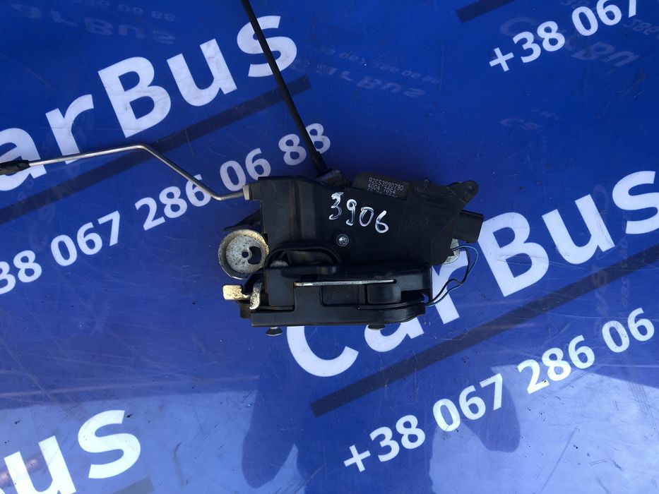Замок дверей передньої правої Mercedes Vito W639 Вито 639