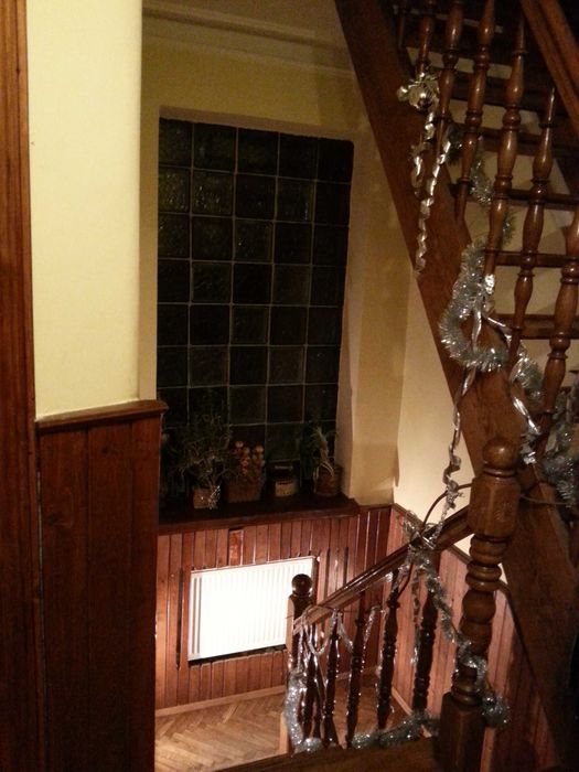 Продається будинок у Львові з ліфтом 15хв.від центру