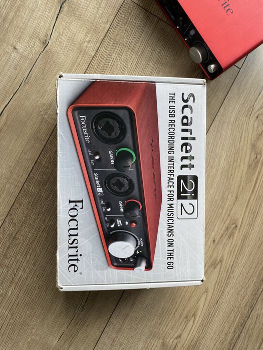 Focusrite Scarlet 2i2 2015