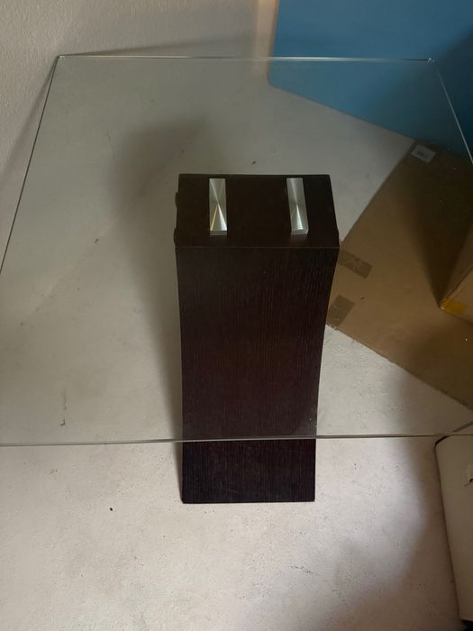 Mesa de centro em vidro