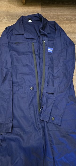 Спецодежда, комбез, роба.